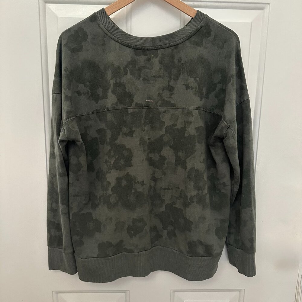 Cozy Green Camo Mondetta Crewneck Sweatshirt | Large